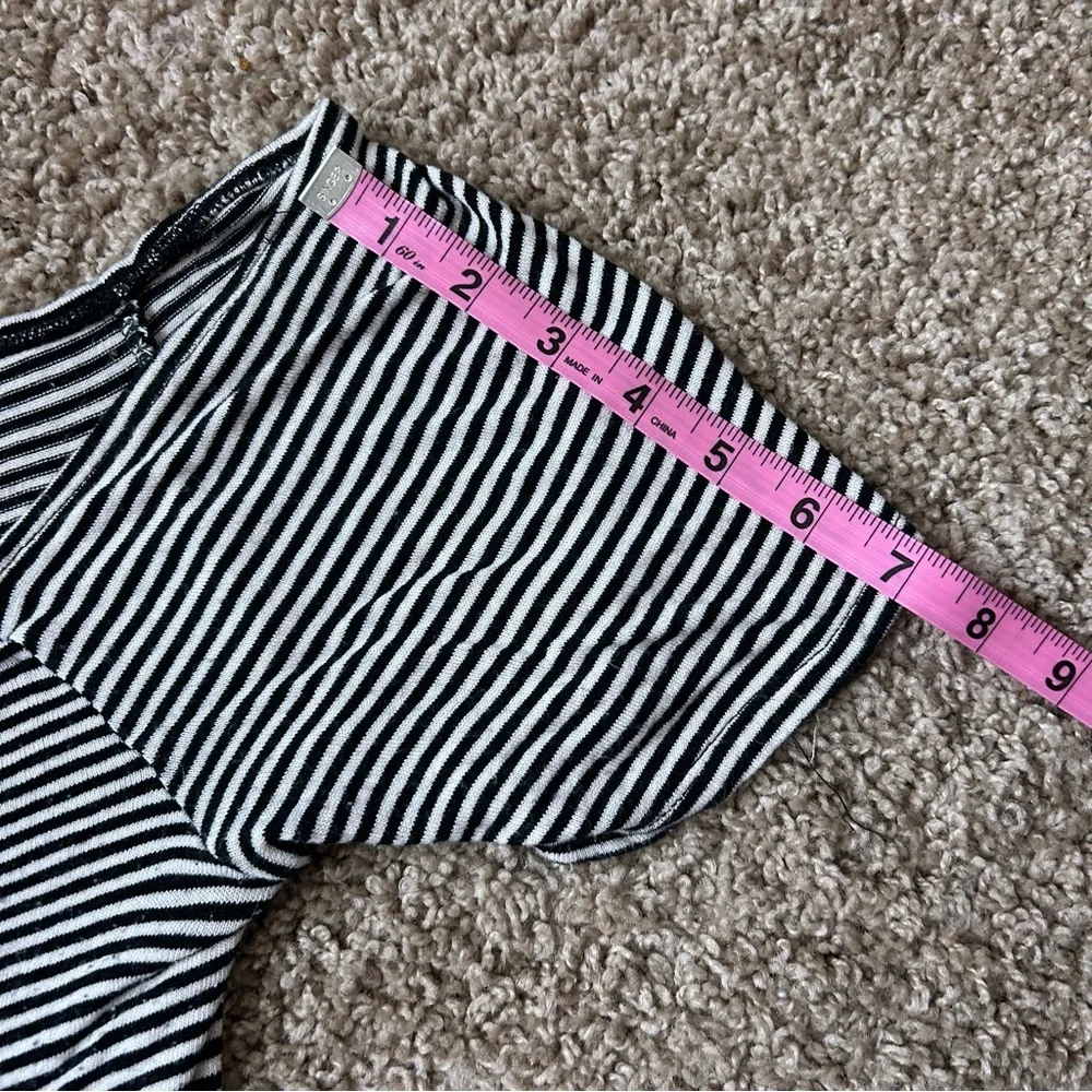W Black & White Free People Striped Off Shoulder Lace Top Size L |A22 - Picture 6 of 9